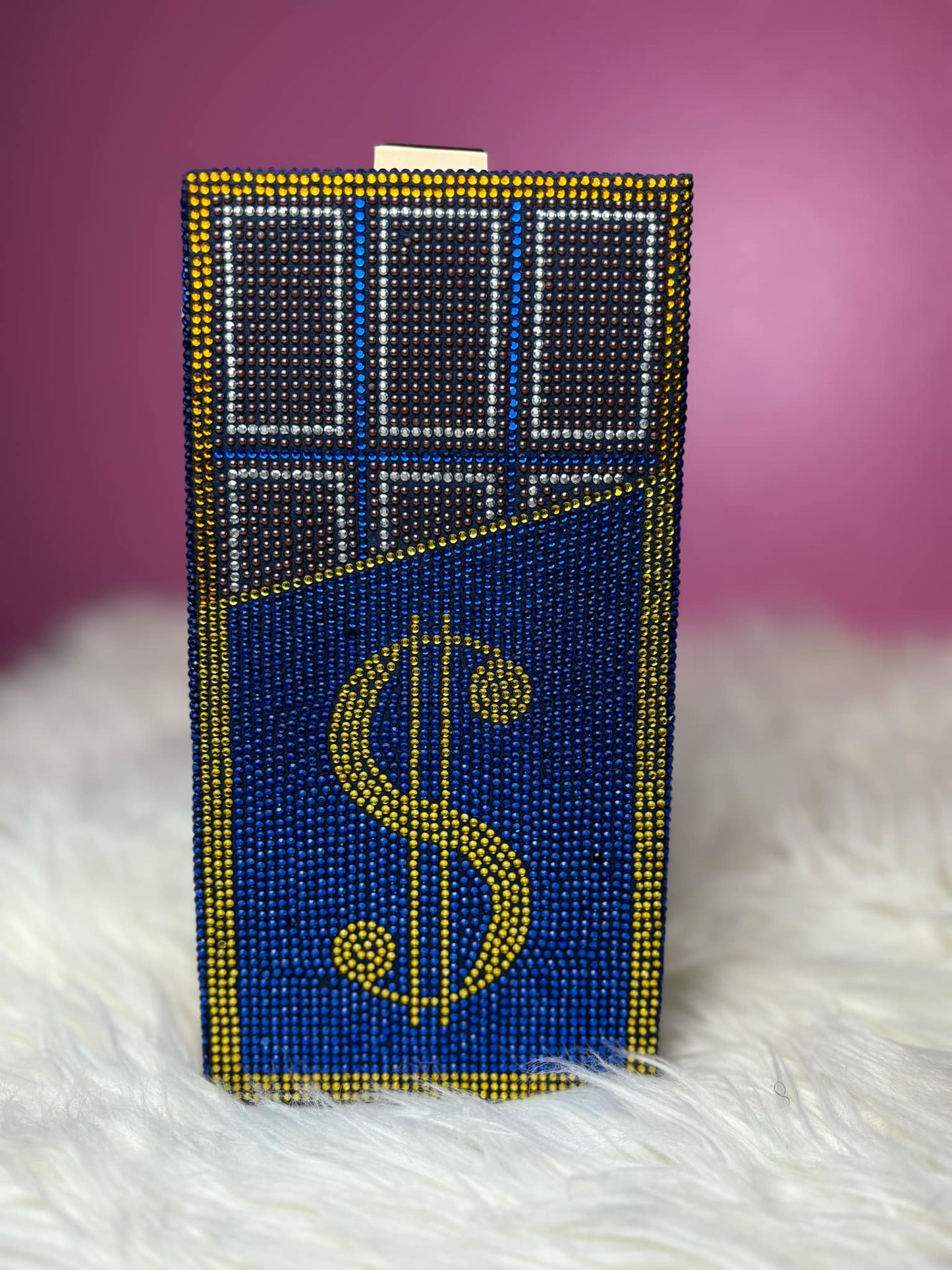 Chocolate purse